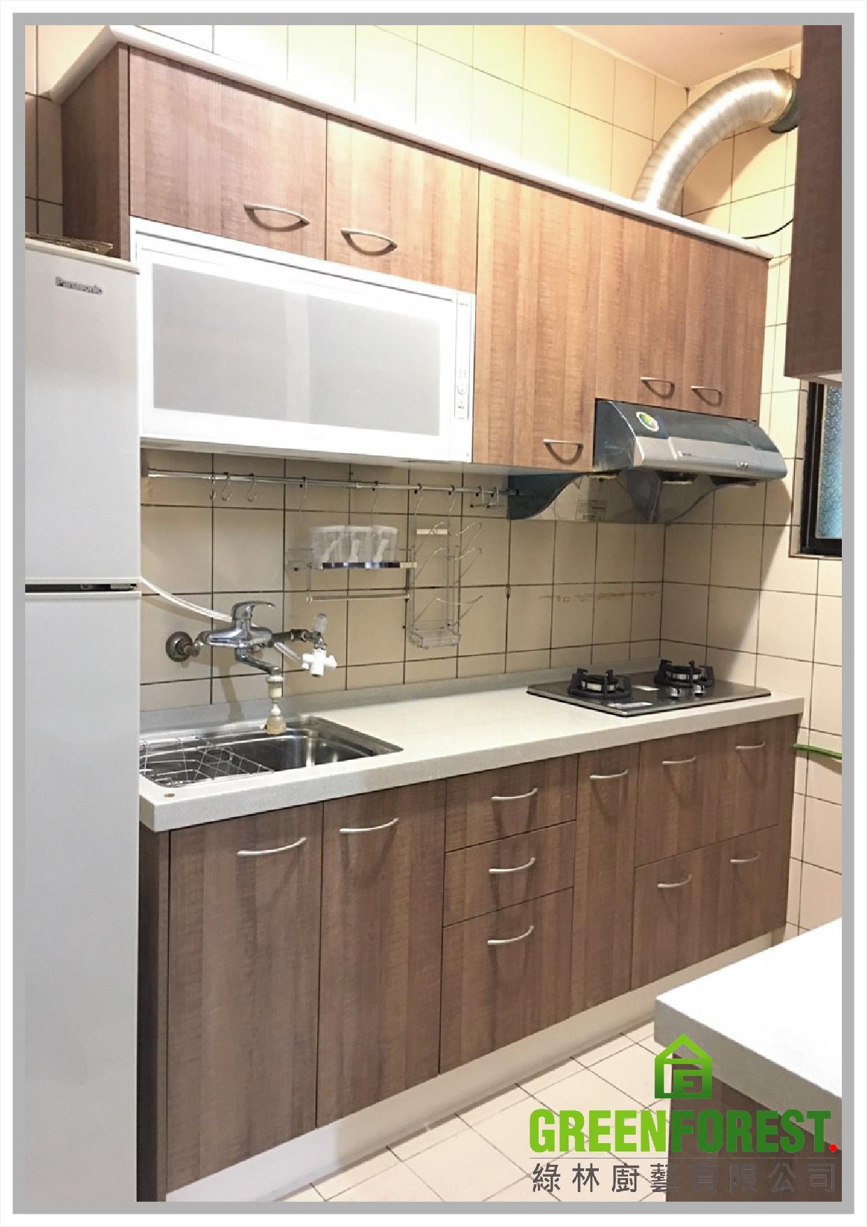 新北市土城區裕民路許小姐 一字型220cm廚具+餐櫃90m 1 01201