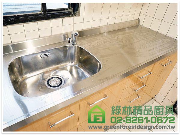 新北市板橋區光華街蔡小姐(5樓) 一字型160cm廚具 1 30 1