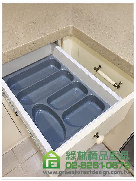 新北市新店區安民街曾小姐 L字型387cm+220cm廚具+50cm高身櫃+135cm畸零地收納掀櫃 8 62