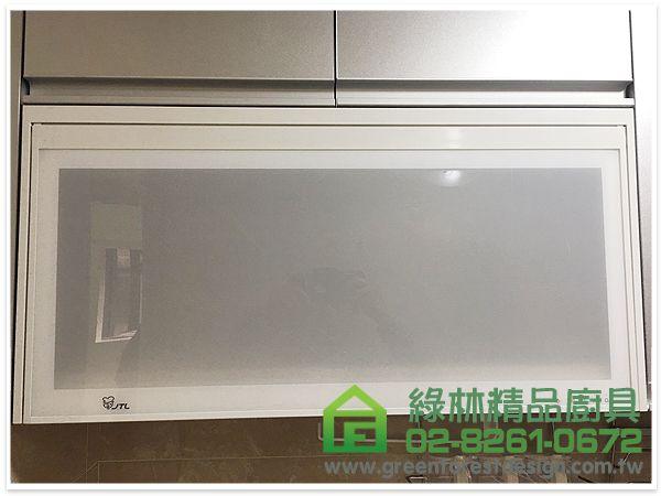 新北市汐止區福德二路白先生 一字型197cm廚具 4 6 23