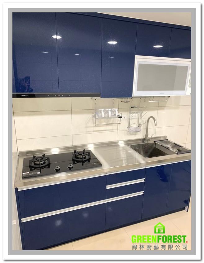 新北市土城區金安街王小姐 一字型202cm廚具 1 8 5201